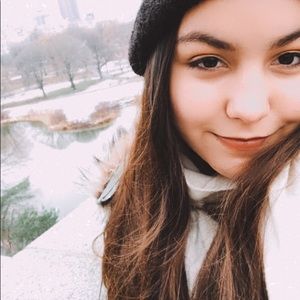 Meet your Posher, Natalie